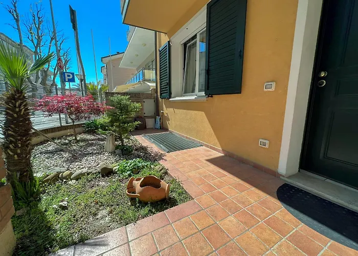 70 Indipendente Con Giardino * Bellaria-Igea Marina